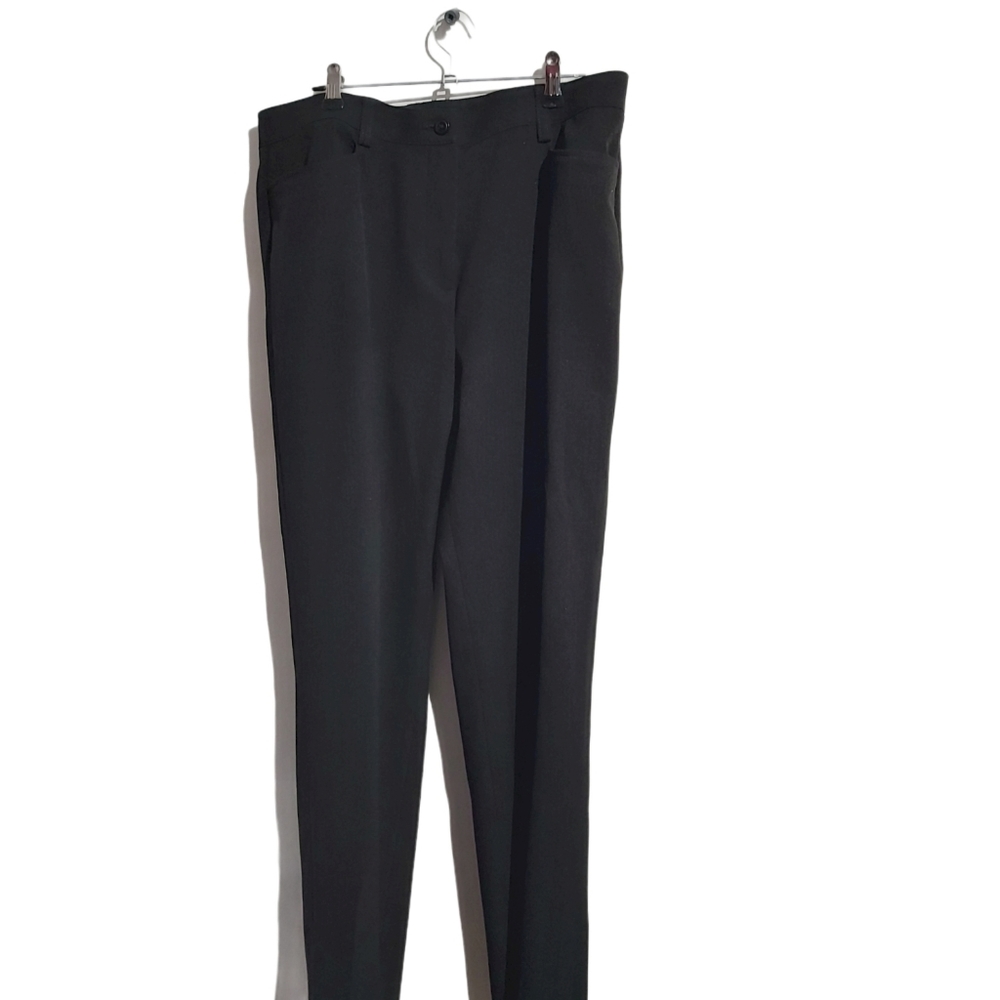 Black dress pant